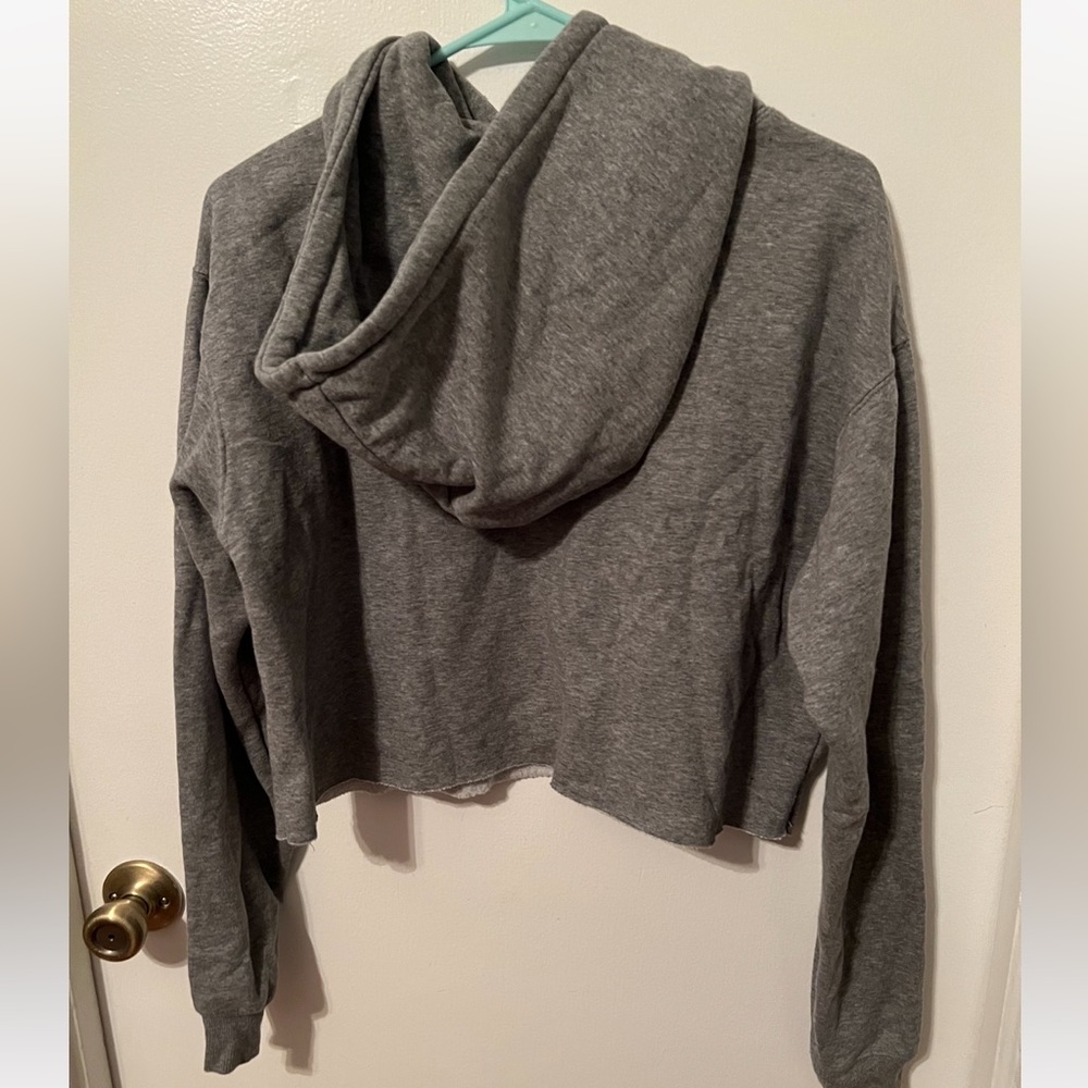 Grey cropped hoodie - Picture 4 of 9